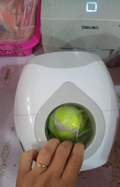 Smart Pet Feeder Tennis Ball Missing Device Throwing Reward Machine 