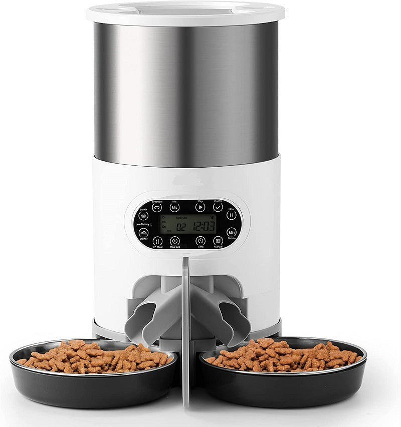 Automatic pet feeder - Feed two pets at once 